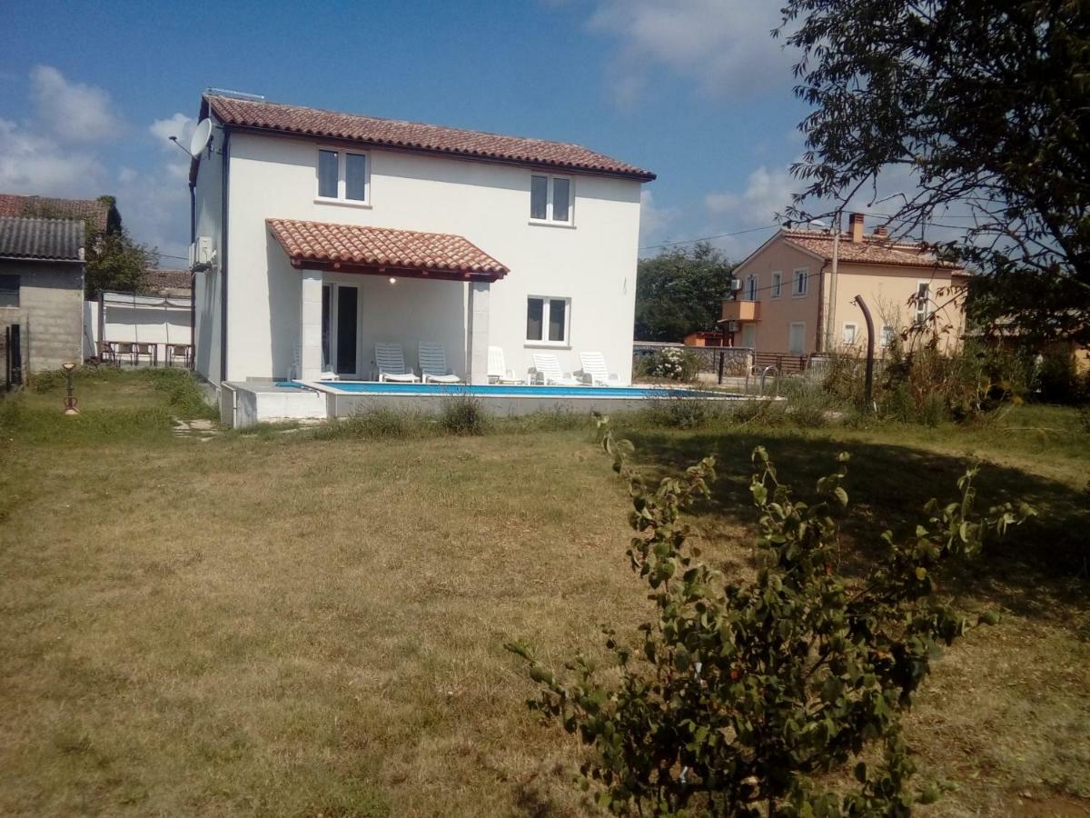 Appartement Pool House - Medulin Riviera Extérieur photo
